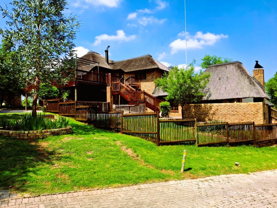 4 Bedroom Property for Sale in River Lodge Estate Free State